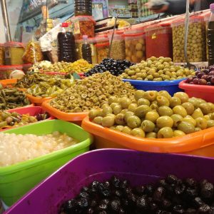 Photo "The Ultimate Guide to Shopping Arabic Groceries Online at Tawfeernl"