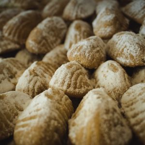 Photo "Tawfeernl biedt Arabische snacks, snoep en meer aan"