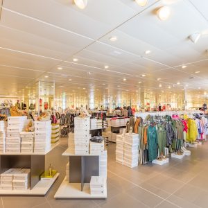 Photo "What Customers Love About Shopping at Tawfeernl"