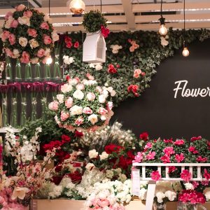 Photo "Save more with exclusive Tawfeernl offers"